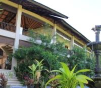 Puri Sari Beach Hotel